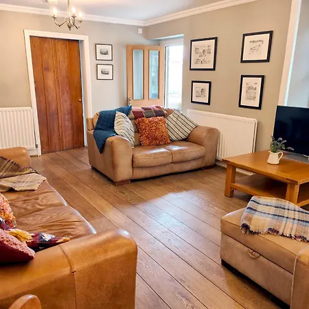 Bush Nook House Holiday home