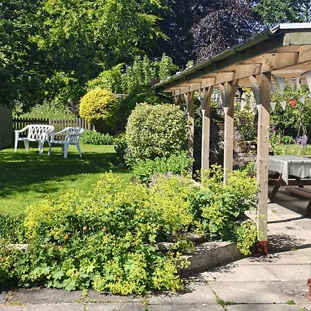Holiday home Bush Nook House *